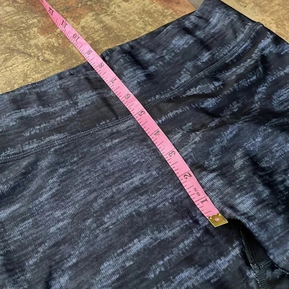 ๐ท TEREZ New York Athletic Yoga Workout Leggings Tiger Stripe Small - Picture 5 of 9